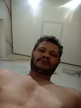 Show de sexy02m na webcam