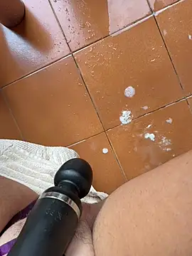Show de Wet-Pussycat na webcam