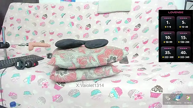 Sala de chat ao vivo de VaioletUwU