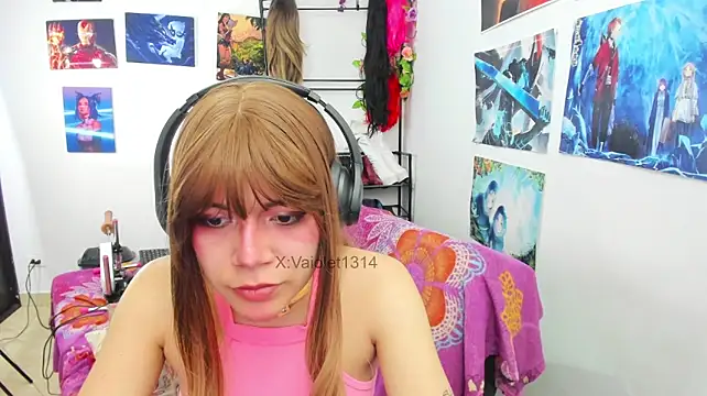 VaioletUwU's Live XXX Chat