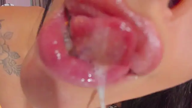 Sarah_Stone_'s Live XXX Chat