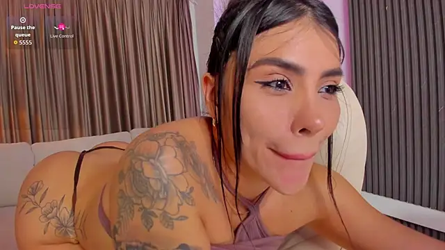 Sarah_Stone_ XXX чат на живо