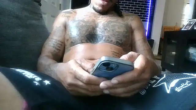 BigWayneBabyXXX 网络视讯表演