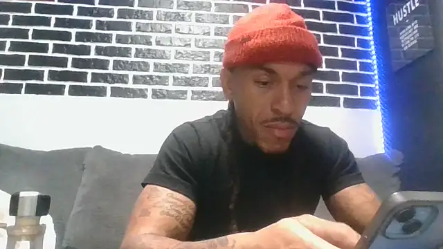 BigWayneBabyXXX Шоу с уебкамера