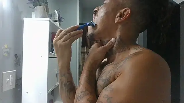 BigWayneBabyXXX: διαδικτυακό σόου στην κάμερα