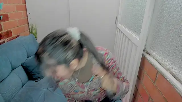 Penelope47's Live XXX Chat