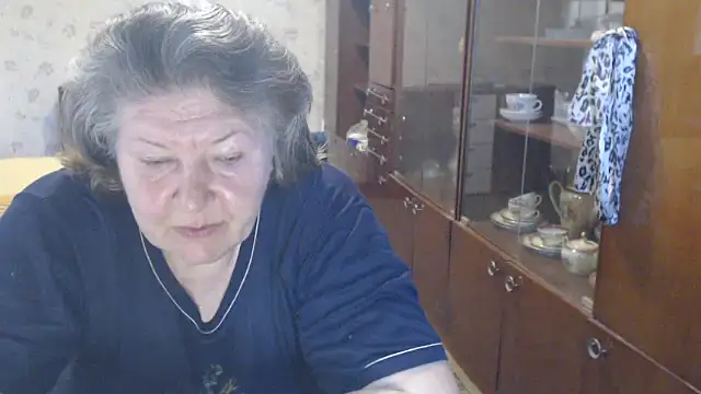 XXX chat uživo modela HotLusi