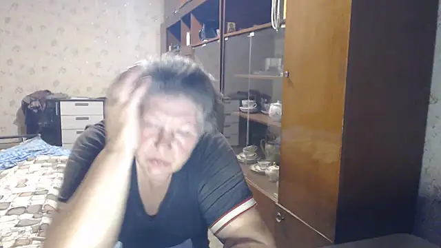 HotLusi's Live XXX Chat