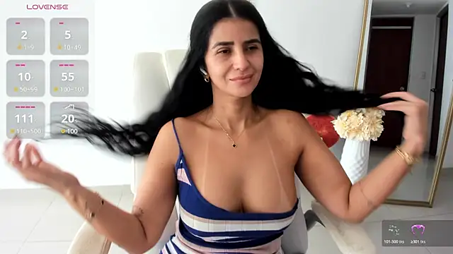 renata_t_'s Live XXX Chat