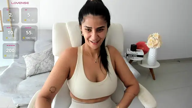 renata_t_ live XXX chat
