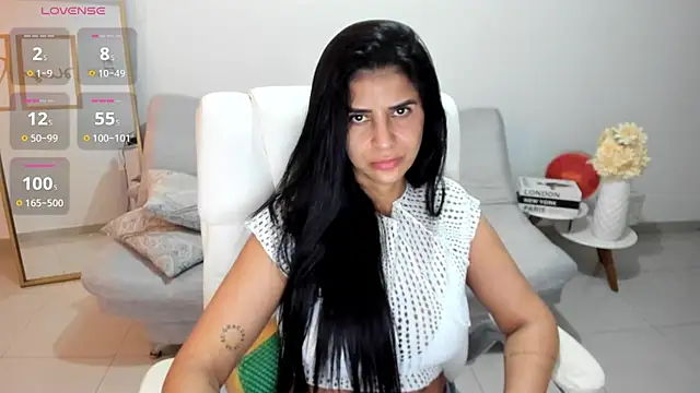 renata_t_'s Live XXX Chat