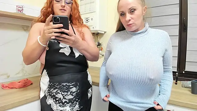 LIVYA Webcam Show
