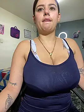 angelasm Adlı Modelin Canlı XXX Sohbeti