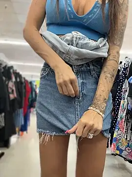 Kate-Paul Show in webcam