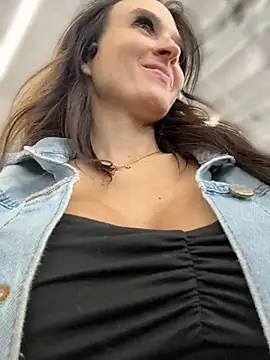 Kate-Paul Pertunjukan Webcam
