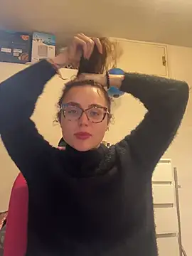 ladyturtle Show in webcam