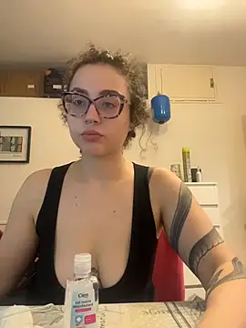 Živá chatovací místnost ladyturtle