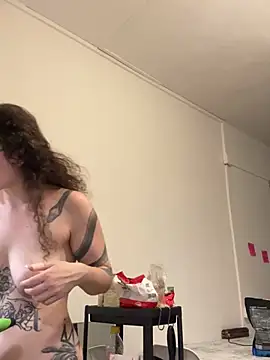 Živý XXX chat ladyturtle
