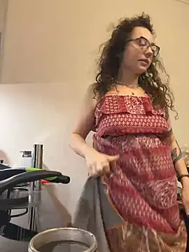 ladyturtle Show in webcam