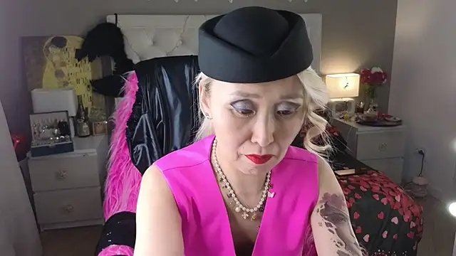 RoxalanaStarn Live XXX chat