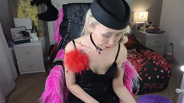 RoxalanaStar's Live XXX Chat