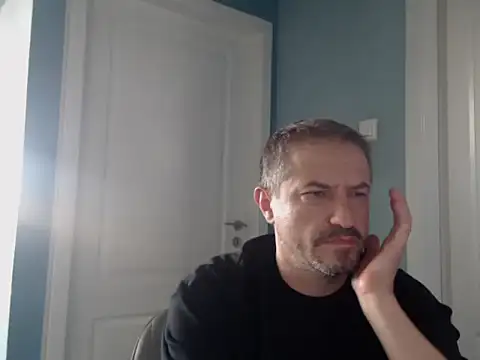 Webkamerová show MisterFaithRO