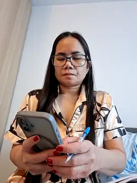 Živá chatovací místnost kittybabe69