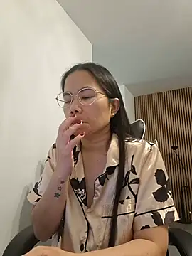 แชท XXX สดของ Silkycreamy_ivory