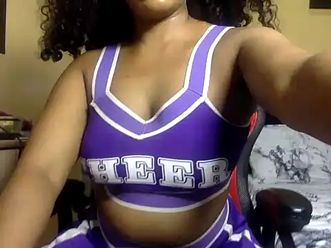 BOOTY_BANGERxxx webkamerás műsora