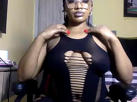 BOOTY_BANGERxxx Show in webcam