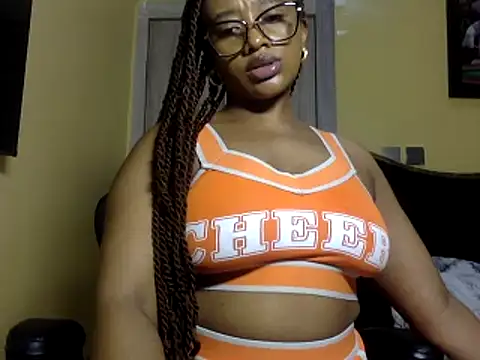 XXX chat uživo modela BOOTY_BANGERxxx