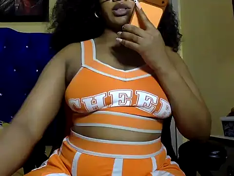 BOOTY_BANGERxxx's Webcam Show