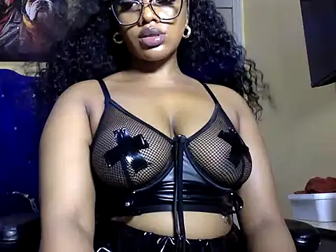 BOOTY_BANGERxxx Adlı Modelin Web Kamerası Şovu