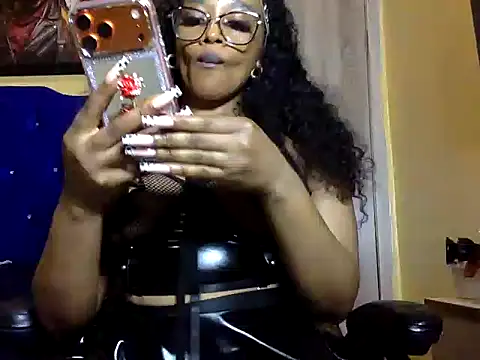 BOOTY_BANGERxxx webkamerás műsora
