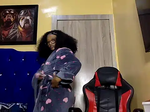 BOOTY_BANGERxxx Show in webcam
