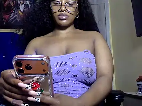 BOOTY_BANGERxxx webkamerás műsora