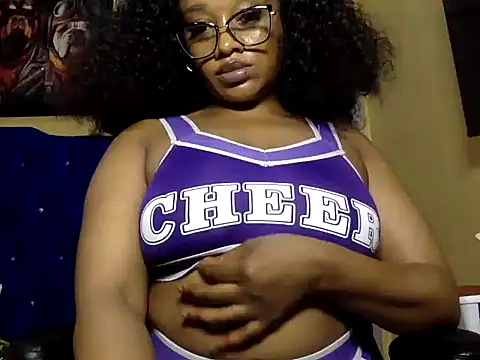 צ'אט XXX בשידור חי של BOOTY_BANGERxxx