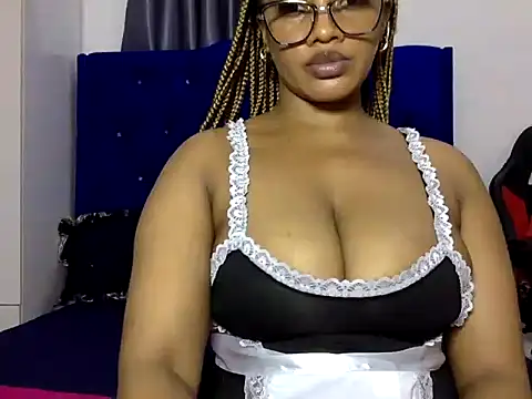 BOOTY_BANGERxxx Adlı Modelin Canlı XXX Sohbeti