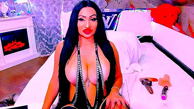 XXX chat uživo modela AmyraSunris