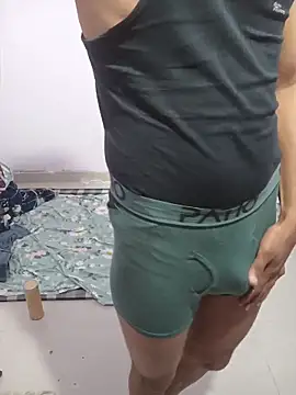 Rocky-badboy_cum4me webcam show