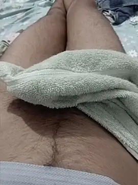 Rocky-badboy_cum4me Adlı Modelin Web Kamerası Şovu