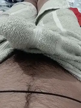 Rocky-badboy_cum4me Show Webcam