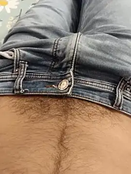 Rocky-badboy_cum4me: διαδικτυακό σόου στην κάμερα