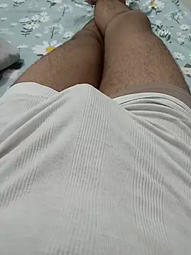 Pokazy przed kamerką – Rocky-badboy_cum4me