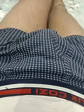 Rocky-badboy_cum4me's Webcam Show