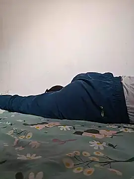 Rocky-badboy_cum4me Webcam show