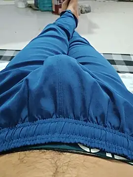 הופעת וובקאם של Rocky-badboy_cum4me