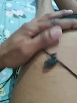 Rocky-badboy_cum4me Webcamshow