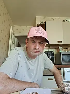 Perv10n Webbikameraesitys