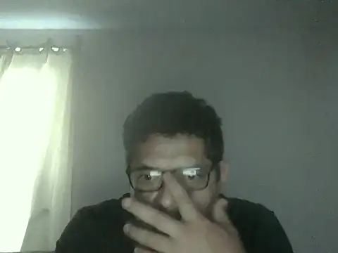 XxXCharlyXxX Webcam-Show